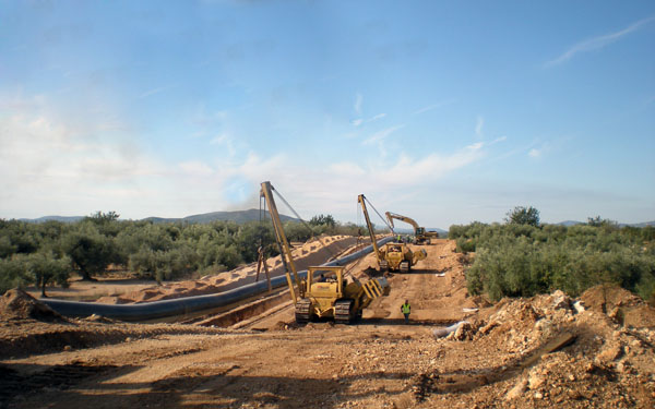 06 Puesta en zanja Castelnou Tivisa